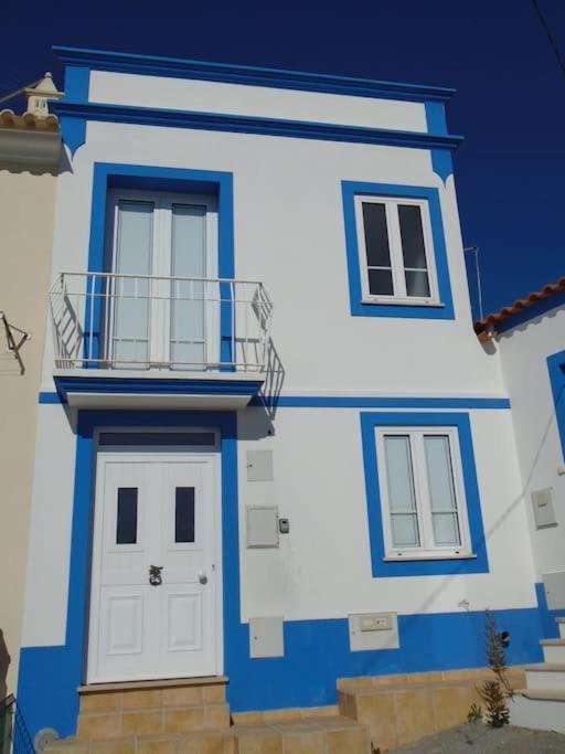 Casa Azul Em Alcantarilha - Algarve ภายนอก รูปภาพ